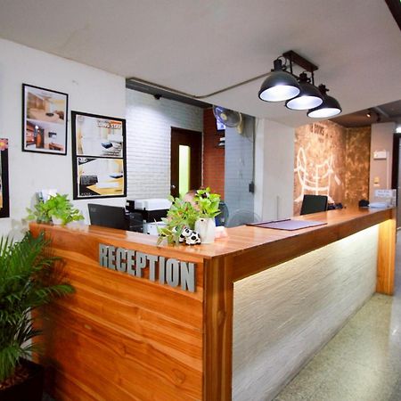 18 Coins Budget Hotel Паттая Екстер'єр фото