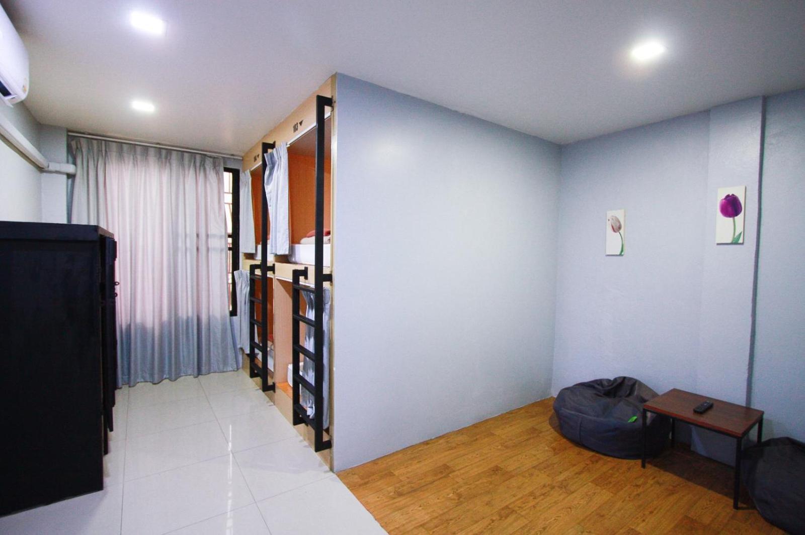 18 Coins Budget Hotel Паттая Екстер'єр фото